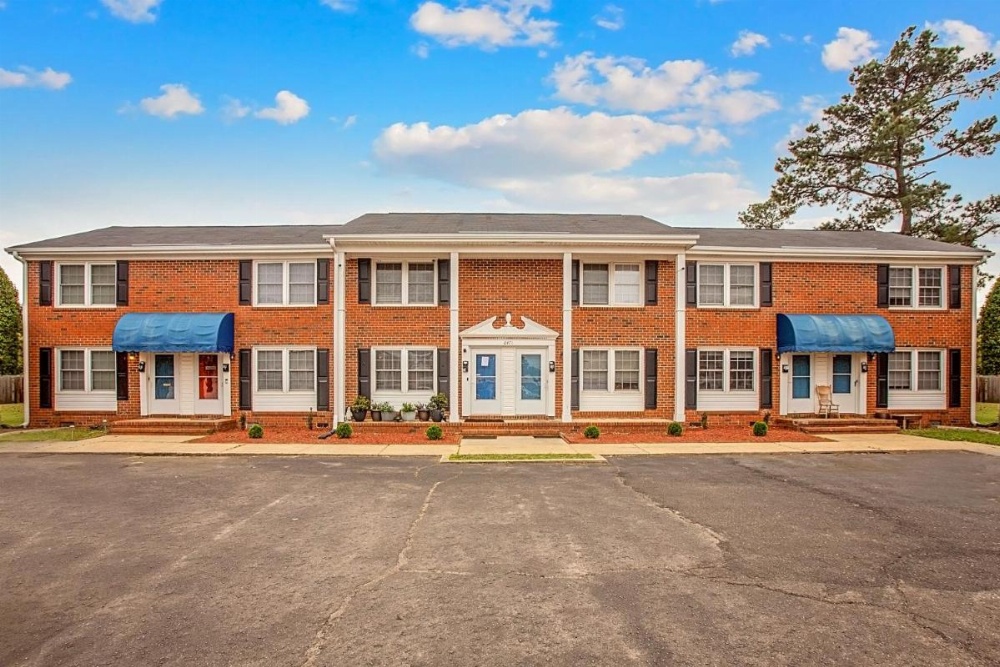 The Yadkin Gate Inn Image 17
